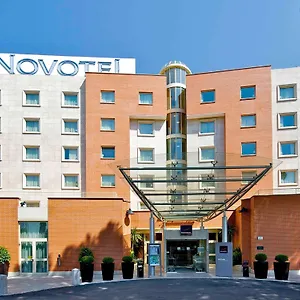 4* Hotel Novotel Est