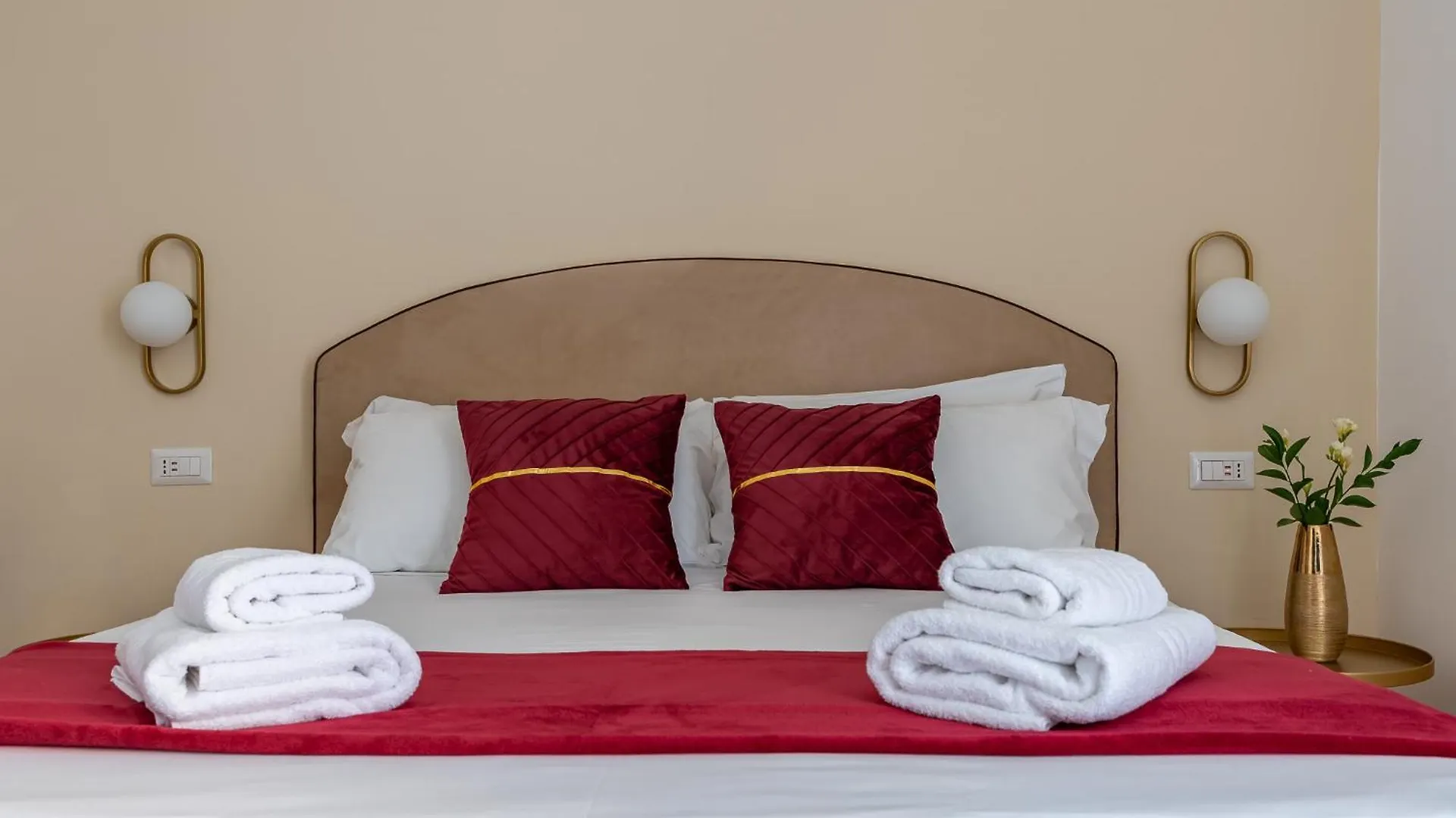 Guest house Decimo Meridio- At Spanish Steps- Rome Italy