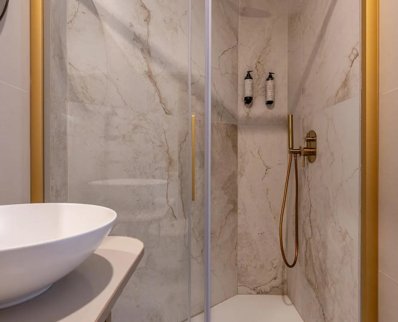 Guest house Decimo Meridio- At Spanish Steps- Rome Italy